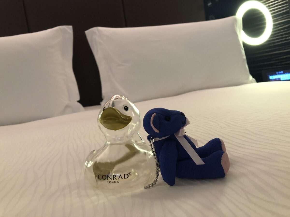 コンラッドダッグとコンラッドベア