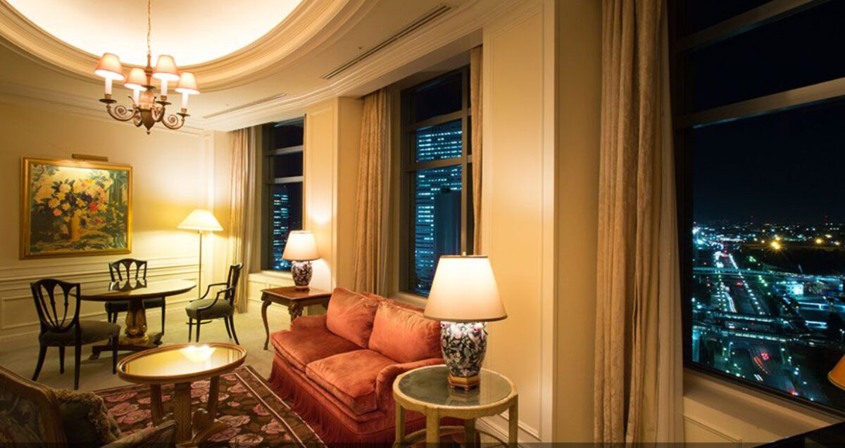ホテル ザ マンハッタンのルームサービスメニューが安い アメニティやナイトウェア パジャマも紹介 旅ソム 旅行のソムリエ