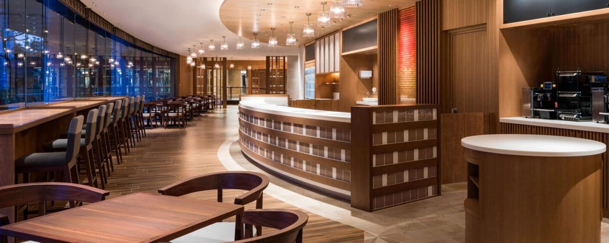 シェラトングランデ東京ベイ 舞浜 のルームサービスメニューのケーキは要予約 お風呂やアメニティは客室で違う 旅ソム 旅行のソムリエ