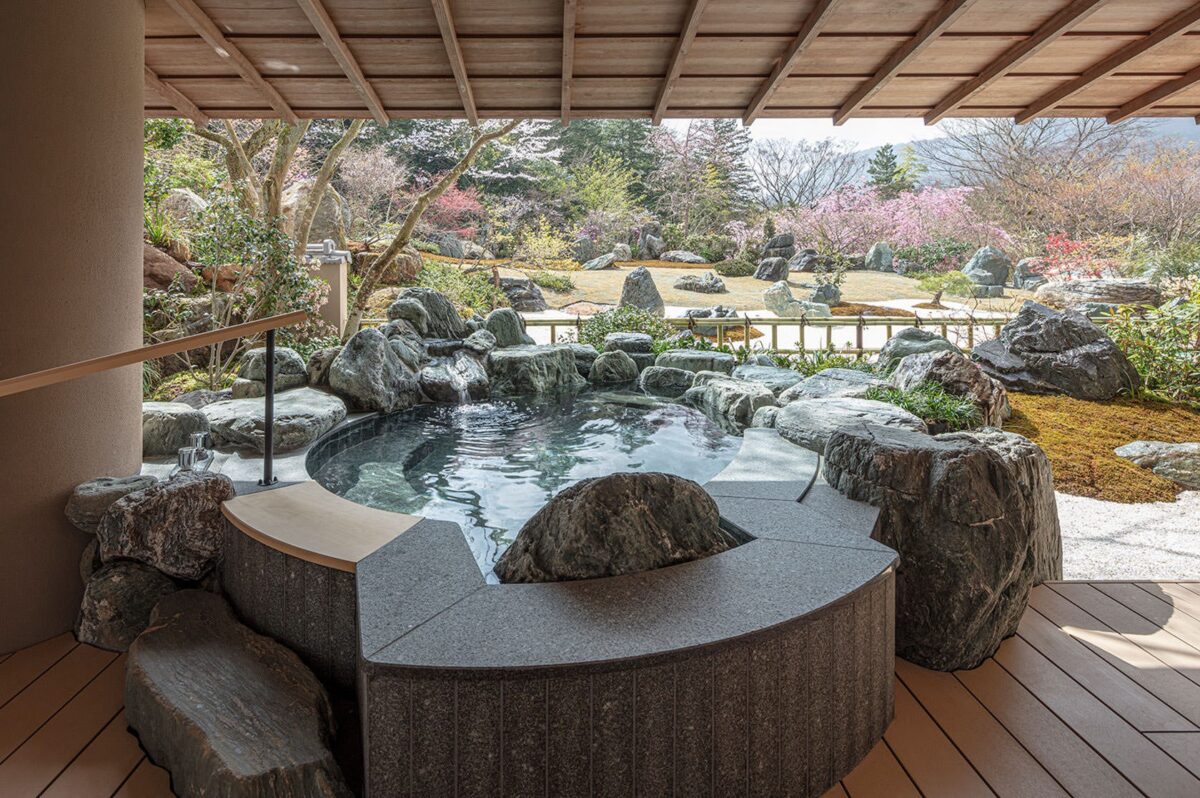 強羅花壇のプールは子供連れokだけど時間に注意 部屋ランクのおすすめは貴賓室 旅ソム 旅行のソムリエ