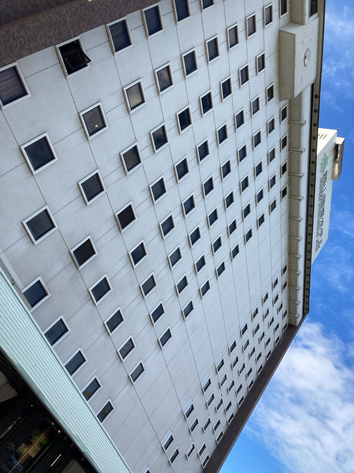 岡山国際ホテル｜心霊の噂の真相！ランチ・レストランの口コミは高評価！│旅ソム｜旅行のソムリエ