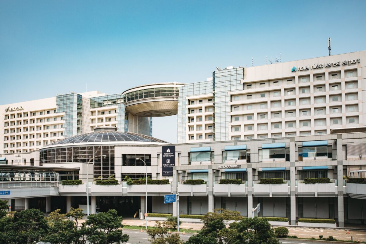 SALE！！ホテル日航関西空港☆宿泊券朝食付き3〜4人