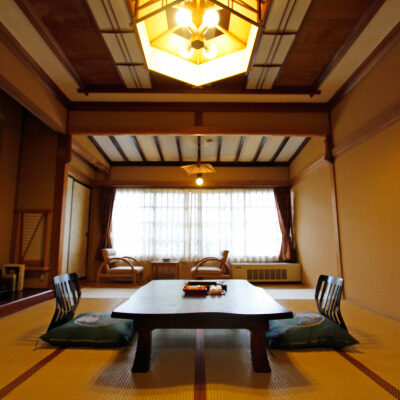 渋温泉金具屋 香梅