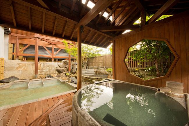 草津温泉ホテルヴィレッジはまるで千と千尋の世界 バイキングの口コミは高評価 旅ソム 旅行のソムリエ