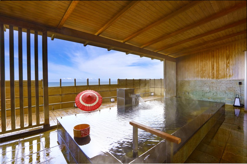 汐美荘の露天風呂
