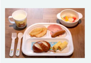 ホテルルートイン平塚駅北口の朝食の子供用食器